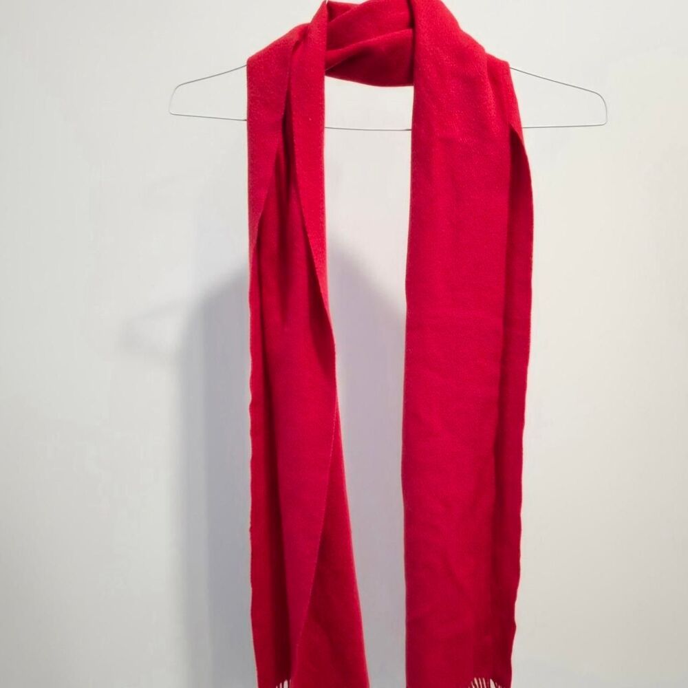 Roundtree-yorke Women's Red and Pink Scarf-wraps